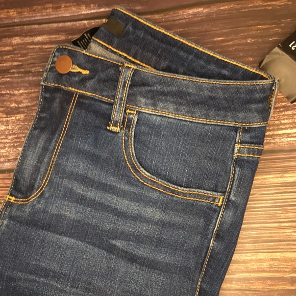 Forever 21 Distressed Skinny Jean size Medium - Picture 4 of 12